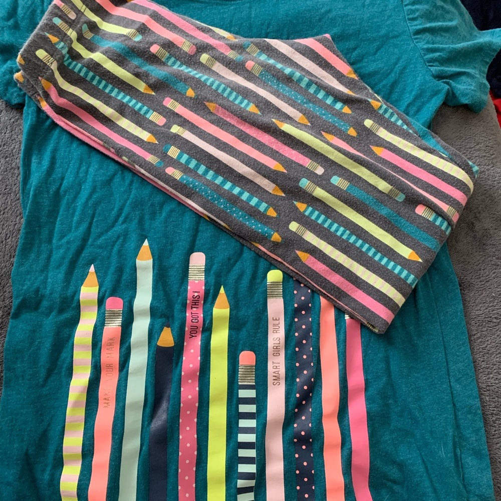 Girls matching back to school leggings and tee